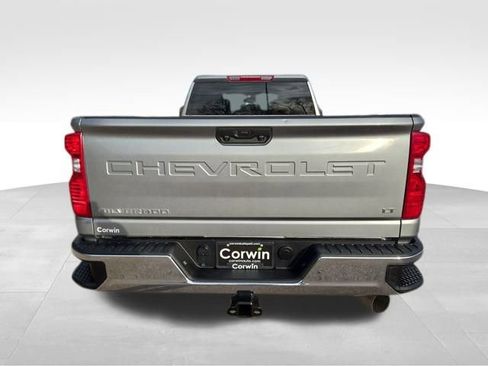 Used 2025 Chevrolet Silverado 3500 LT w/ Convenience Package image 12