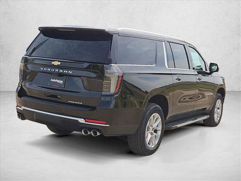 New 2026 Chevrolet Suburban Premier AWD/4WD image 2