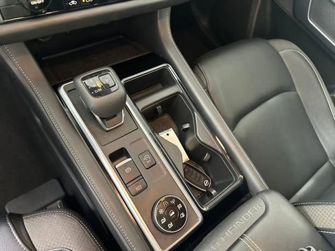 Used 2023 Nissan Pathfinder SL image 20