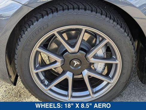 Used 2022 Tesla Model 3 Long Range image 9