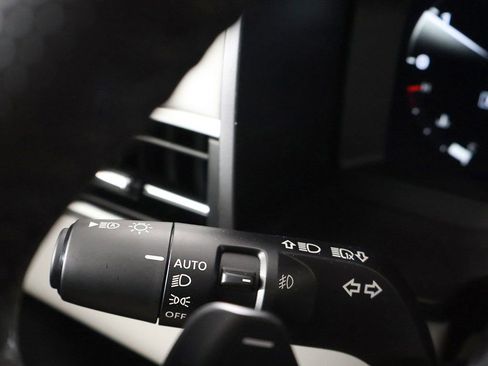 New 2025 Mitsubishi Outlander SE FWD image 43
