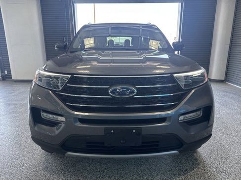Certified 2024 Ford Explorer XLT w/ Equipment Group 202A RWD image 2