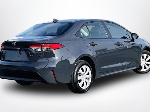 Used 2025 Toyota Corolla LE FWD image 6