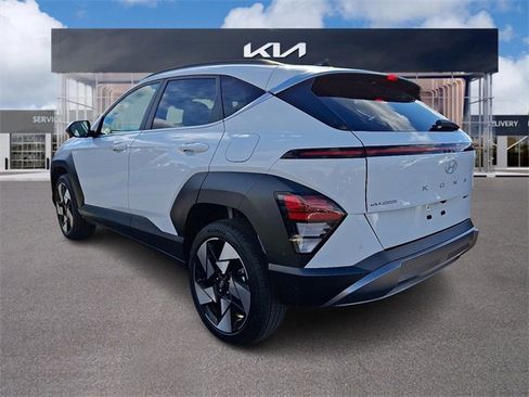 Used 2024 Hyundai Kona Limited image 4
