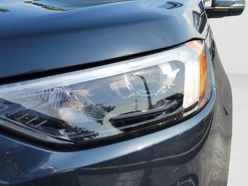 Used 2022 Ford Edge Titanium AWD/4WD image 24