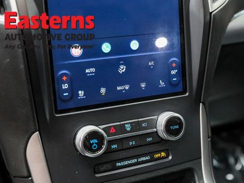 Used 2022 Ford Edge SEL w/ Sport Appearance Package image 20