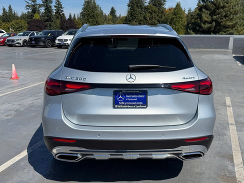Used 2026 Mercedes-Benz GLC 300 4MATIC image 7