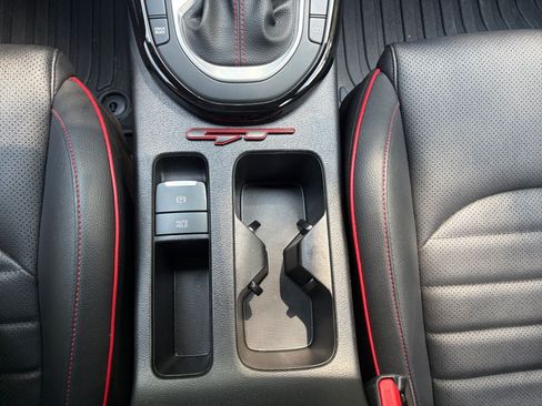Used 2024 Kia Forte GT w/ GT2 Package FWD image 25