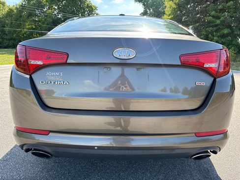 Used 2011 Kia Optima LX w/ Convenience Pkg FWD image 4