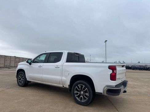 Used 2025 Chevrolet Silverado 1500 LT w/ Safety Package RWD image 15