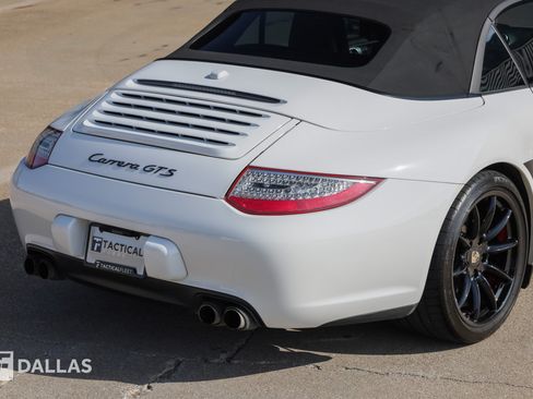 Used 2011 Porsche 911 Carrera GTS RWD image 17