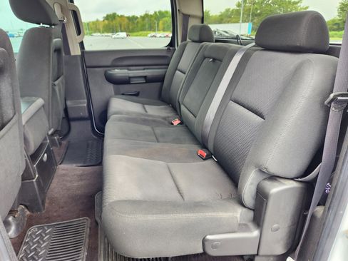 Used 2013 Chevrolet Silverado 1500 LT image 6