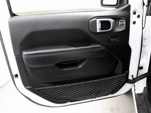 Used 2021 Jeep Wrangler Unlimited Rubicon 4xe w/ Cold Weather Group image 24