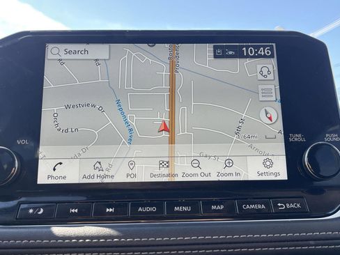 Used 2023 Nissan Rogue SL w/ SL Premium Package image 16