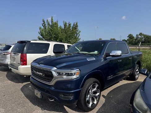 Used 2019 RAM 1500 Limited w/ Advanced Safety Group AWD/4WD image 13