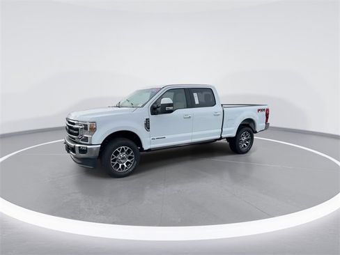 Certified 2022 Ford F250 Lariat w/ Lariat Ultimate Package image 3