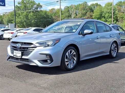 Used 2024 Subaru Legacy Touring XT image 3