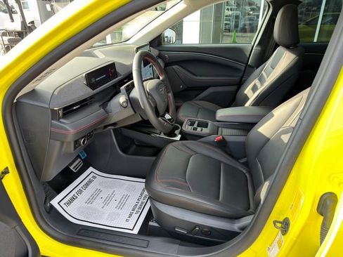 Used 2025 Ford Mustang Mach-E Premium w/ Sport Appearance Package image 15