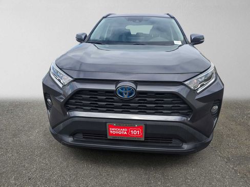 Used 2020 Toyota RAV4 XLE w/ Convenience Package AWD/4WD image 8