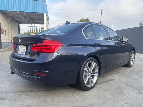 Used 2017 BMW 330i Sedan image 31