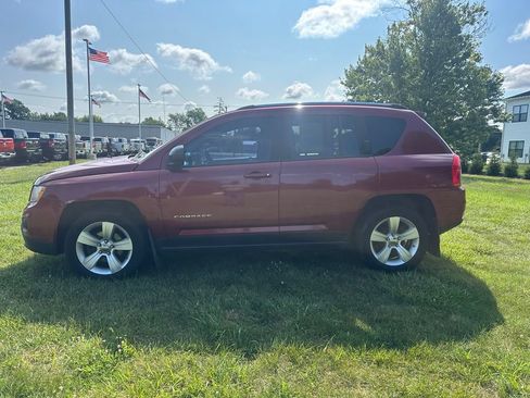 Used 2012 Jeep Compass Sport FWD image 6