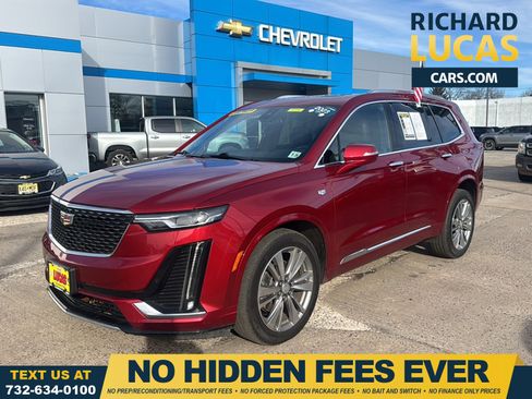 Used 2023 Cadillac XT6 Premium Luxury image 1