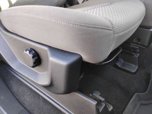 Used 2019 Ford F150 XLT image 30