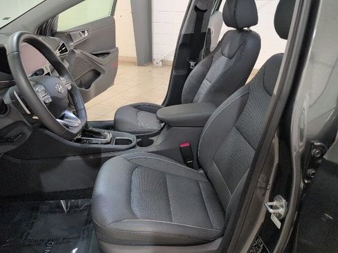 Used 2022 Hyundai Ioniq Limited image 10
