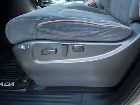 Used 2018 Nissan Armada SV w/ Driver Package image 46