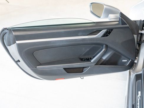 Used 2020 Porsche 911 Carrera S RWD image 16