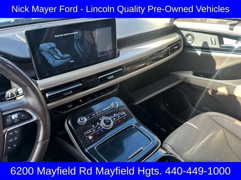 Used 2023 Lincoln Nautilus Reserve w/ Monochromatic Package image 32