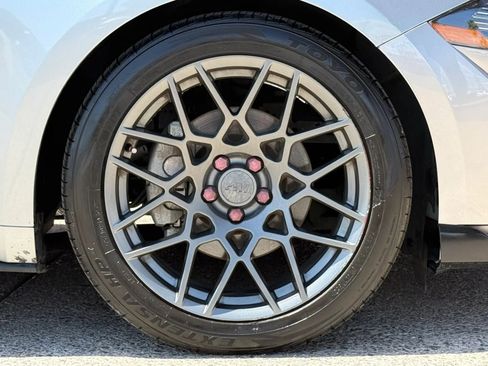 Used 2021 Ford Mustang Coupe RWD image 26