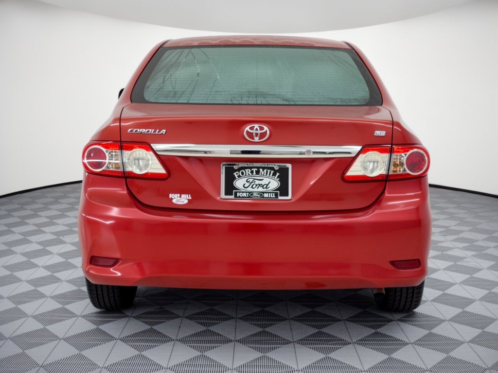 Used 2013 Toyota Corolla LE FWD image 11
