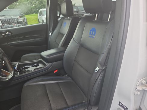 Used 2022 Dodge Durango R/T w/ Tow 'N Go Package AWD/4WD image 2