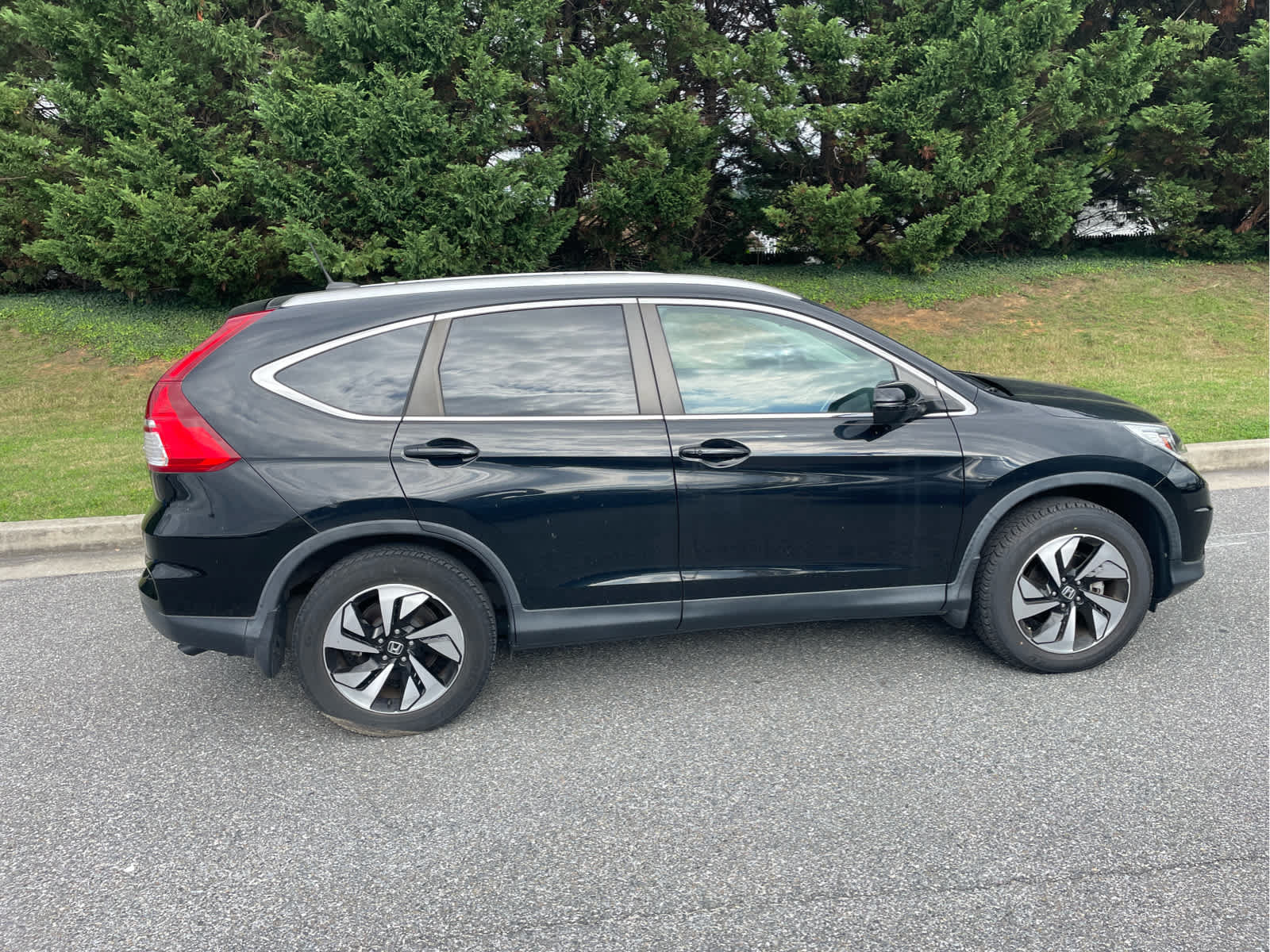 Used 2016 Honda CR-V Touring image 7