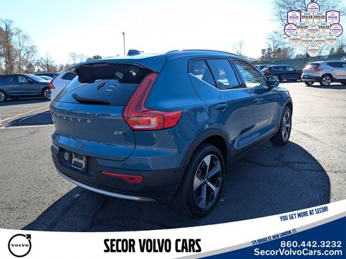 Certified 2023 Volvo XC40 B5 Plus w/ Driver Assist Package image 5