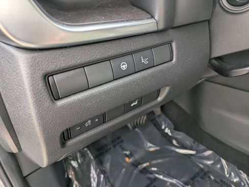 Used 2021 Nissan Rogue Platinum image 14