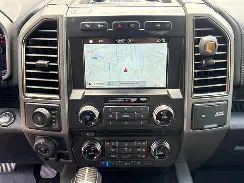 Used 2018 Ford F150 Raptor w/ Equipment Group 802A Luxury AWD/4WD image 25