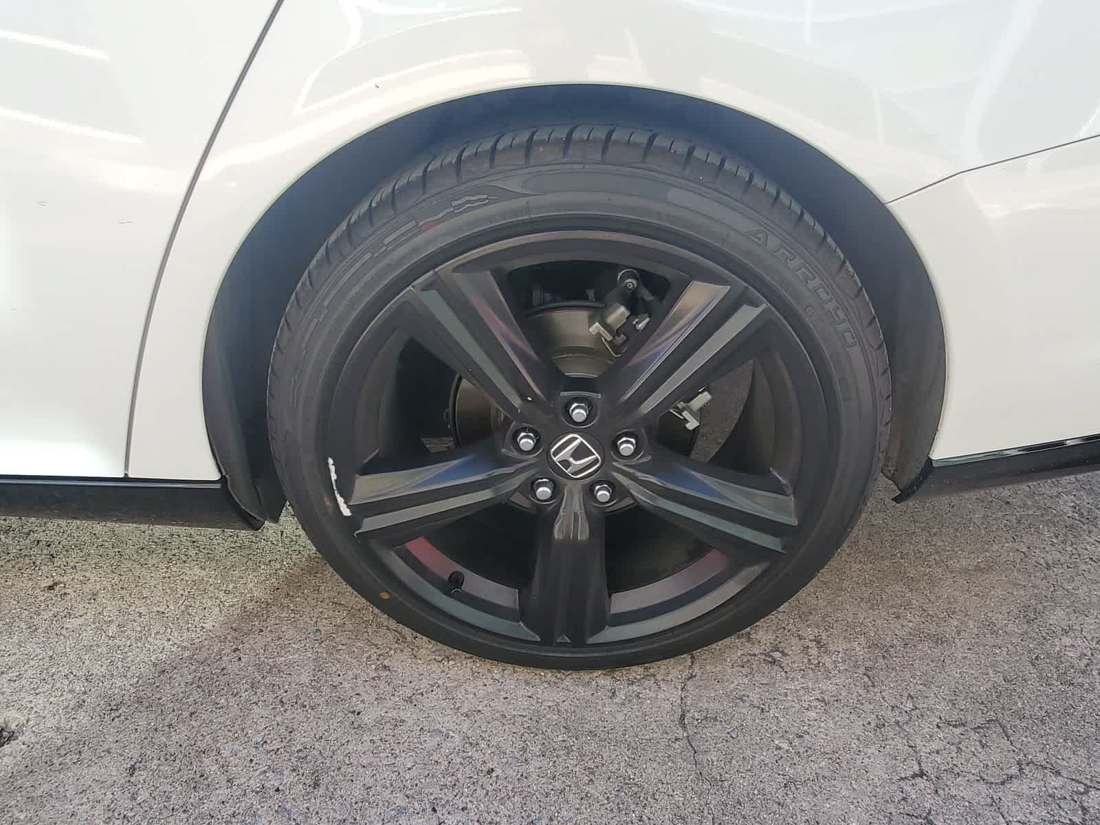 Used 2023 Honda Accord Sport image 12