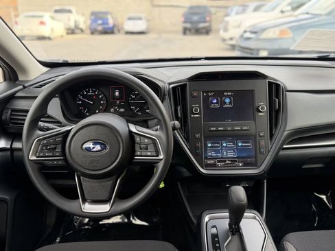 Used 2025 Subaru Impreza 2.0i AWD/4WD image 43