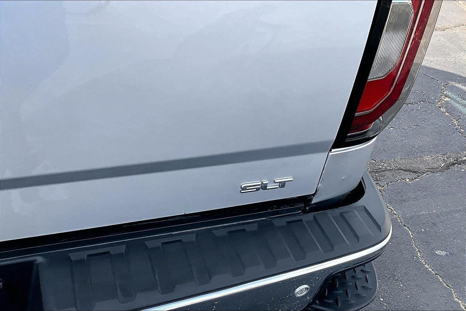 Used 2018 GMC Sierra 1500 SLT AWD/4WD image 8