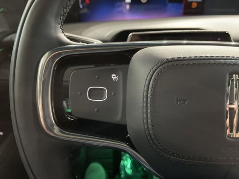 New 2024 Lincoln Nautilus Reserve w/ Equipment Group 202A image 20