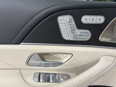 Used 2023 Mercedes-Benz GLS 63 AMG 4MATIC image 7