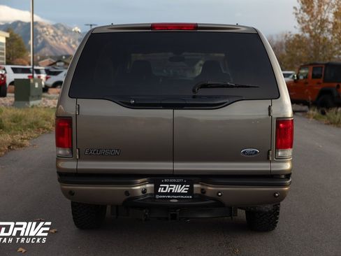 Used 2004 Ford Excursion Eddie Bauer image 11