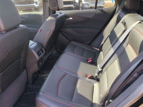 Used 2023 Chevrolet Equinox RS w/ RS Leather Package image 25