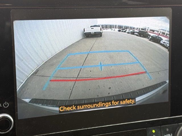Used 2024 Toyota Highlander XSE FWD image 18