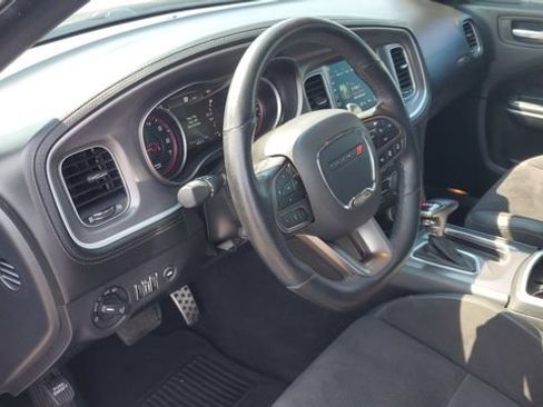 Used 2020 Dodge Charger Scat Pack w/ Dynamics Package RWD image 13