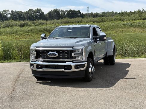 New 2026 Ford F350 King Ranch w/ Chrome Package AWD/4WD image 1