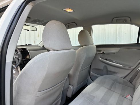 Used 2010 Toyota Corolla LE image 13