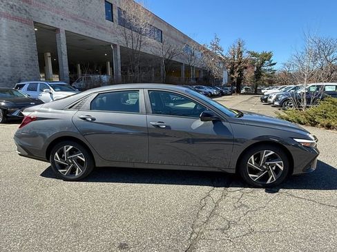 New 2026 Hyundai Elantra Sport image 8